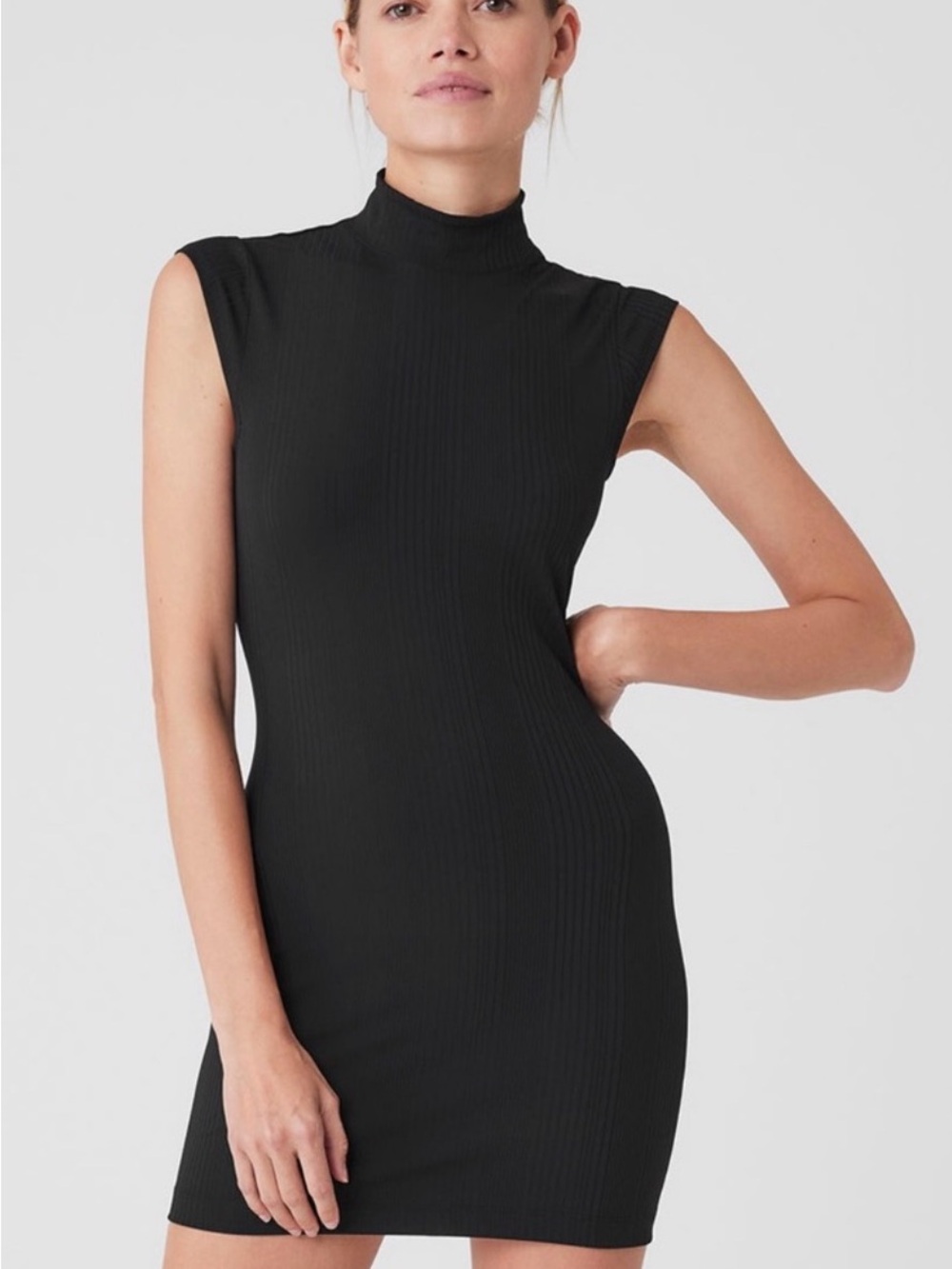 ALO Ribbed Mock Neck Mini Dress 🖤✨ - Picture 2 of 7